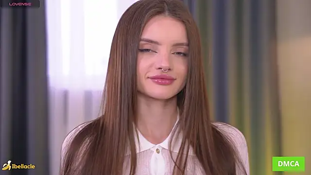 Snapshot of Bellacle chatting on 10/14/25, 08:04 Bellacle online show from 10/14/25, 08:04