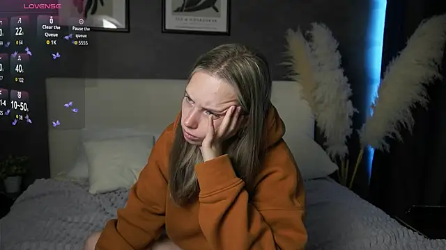 bubble bbb online show from 10/02/25, 04:08