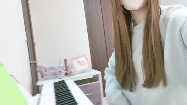 -SHINON- online show from 12/24/24, 02:44