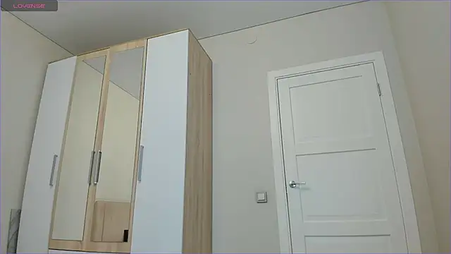 Snapshot of sweety_vikky chatting on 03/12/25, 12:20 sweety vikky online show from 03/12/25, 12:20