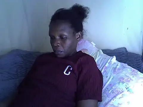 Sweet serah online show from 11/18/25, 06:01