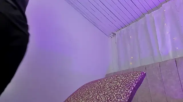 Snapshot of Zara_dulce chatting on 01/21/25, 12:07 Zara dulce online show from 01/21/25, 12:07