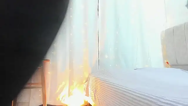 Snapshot of Zara_dulce chatting on 02/21/25, 12:06 Zara dulce online show from 02/21/25, 12:06