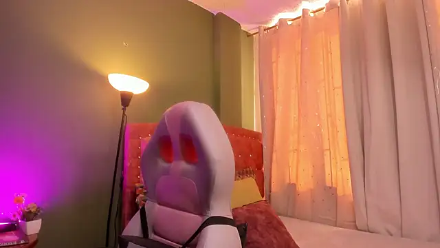 Snapshot of Zara_dulce chatting on 12/03/25, 06:50 Zara dulce online show from 12/03/25, 06:50