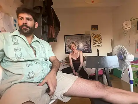 RealbarcelonaXxl online show from 06/13/26, 07:01