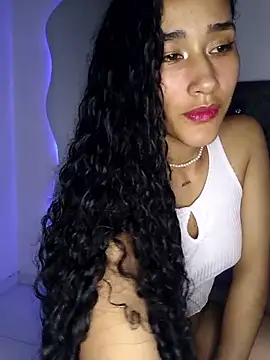 jaderossxx online show from 06/05/26, 02:29
