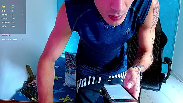 bray hotboy777 online show from 03/02/25, 03:59