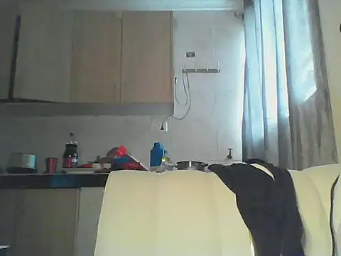 Snapshot of sweetanabella4 chatting on 04/20/26, 11:35 sweetanabella4 online show from 04/20/26, 11:35