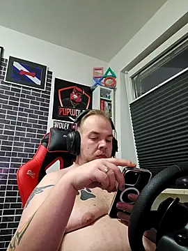 PupW0lfy online show from 01/05/25, 08:21