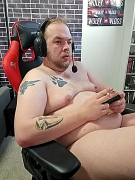 PupW0lfy online show from 01/19/25, 07:36