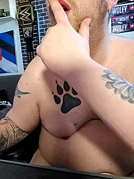 PupW0lfy online show from 02/18/25, 02:59