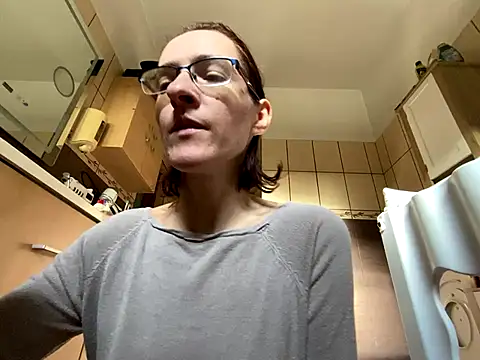 Milky hairy mommy online show from 10/13/25, 06:46