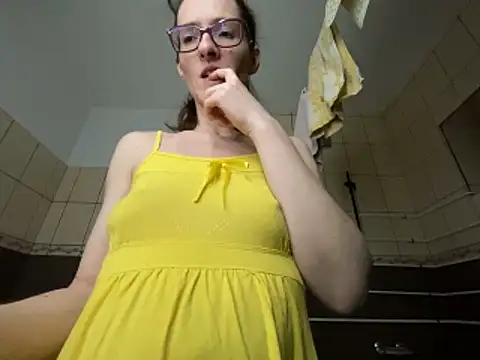 Milky hairy mommy online show from 02/01/26, 07:45