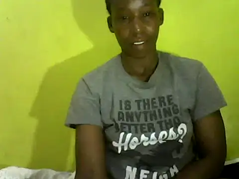 Snapshot of Claris2 chatting on 01/27/25, 07:35 Claris2 online show from 01/27/25, 07:35