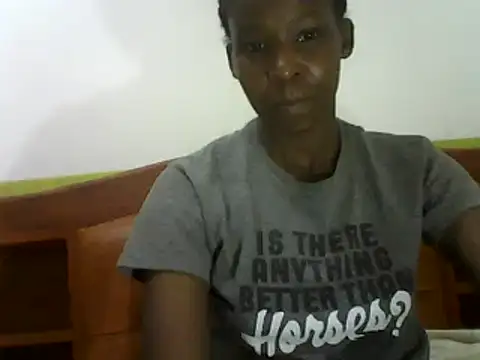 Snapshot of Claris2 chatting on 02/02/25, 07:04 Claris2 online show from 02/02/25, 07:04