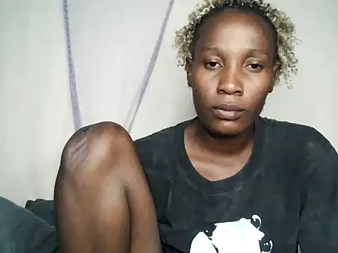 Snapshot of juiccypussy chatting on 06/02/26, 04:14 juiccypussy online show from 06/02/26, 04:14