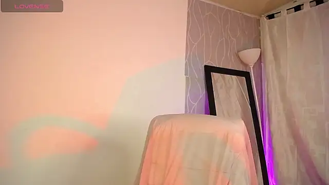 Britanymooree online show from 02/08/25, 12:38