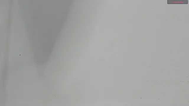 Littleolivia  online show from 02/15/25, 12:54