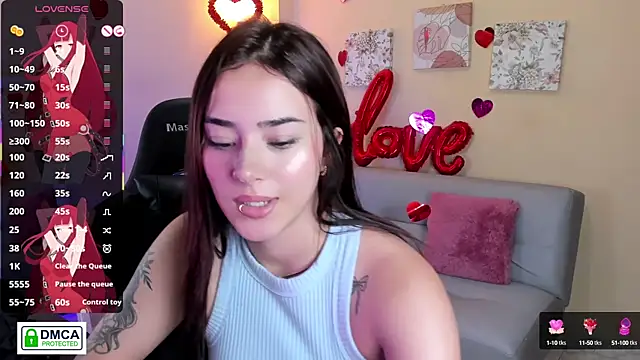 Veronica isaza   online show from 02/25/25, 03:38