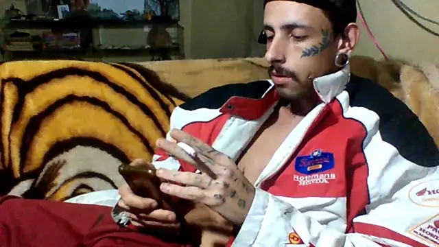 sellvageria online show from 10/12/25, 10:20