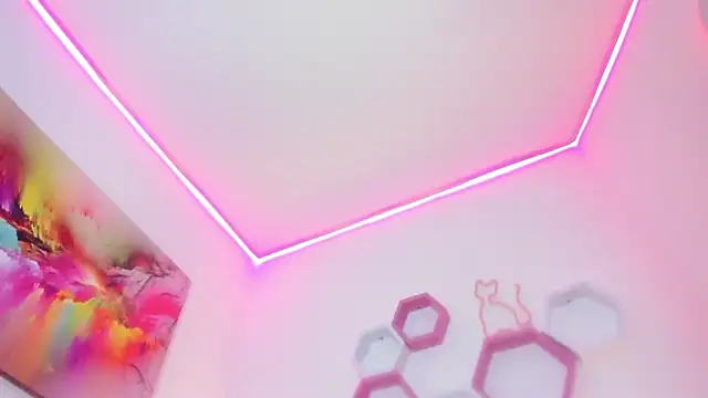 Snapshot of _Ameliie chatting on 02/18/25, 09:53 Ameliie online show from 02/18/25, 09:53