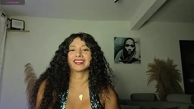 Snapshot of andreu_mature chatting on 05/11/26, 01:55 andreu mature online show from 05/11/26, 01:55