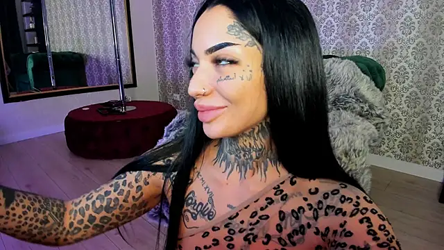 CreamyInkky  online show from 12/04/24, 12:14