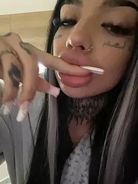 CreamyInkky  online show from 01/24/25, 09:58