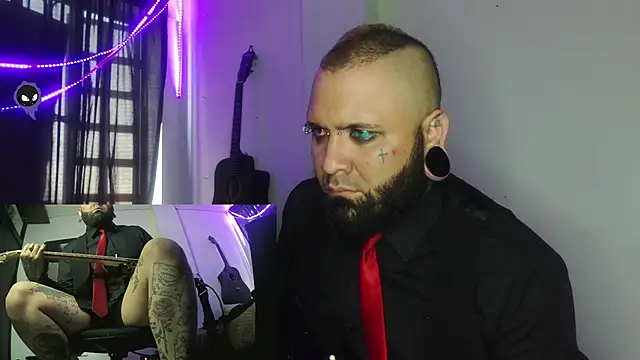 darkclothes online show from 01/01/25, 04:39