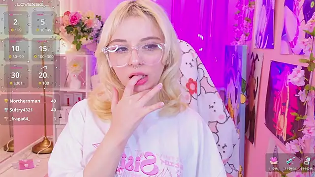 Snapshot of Coconut_Mia chatting on 03/05/25, 12:27 Coconut Mia online show from 03/05/25, 12:27