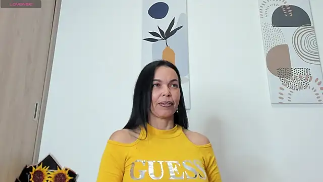 Evawalker  online show from 02/12/25, 01:52