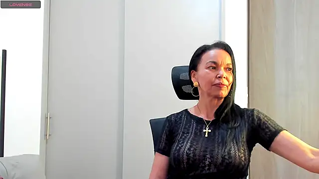 Evawalker  online show from 09/09/25, 02:44