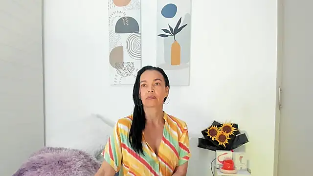 Evawalker  online show from 10/09/25, 03:15