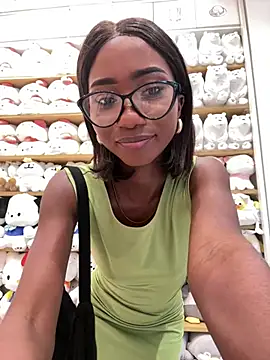 SavannahWildee online show from 02/06/25, 09:06