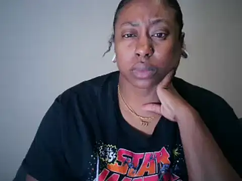 Nyxie Chaos online show from 12/05/24, 02:22