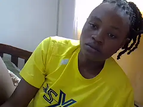 Snapshot of Amanda255 chatting on 01/17/25, 11:06 Amanda255 online show from 01/17/25, 11:06