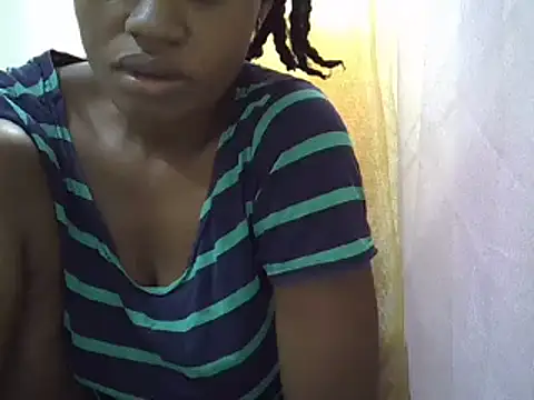 Snapshot of Amanda255 chatting on 01/30/25, 05:30 Amanda255 online show from 01/30/25, 05:30