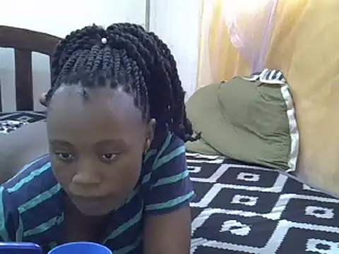 Snapshot of Amanda255 chatting on 02/18/25, 10:27 Amanda255 online show from 02/18/25, 10:27