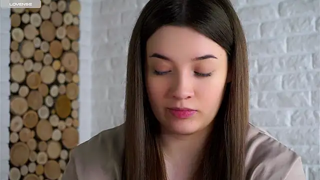 LowOncoming online show from 02/21/26, 02:01