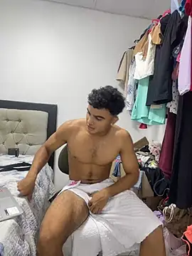 Mentriplex online show from 12/07/24, 01:47