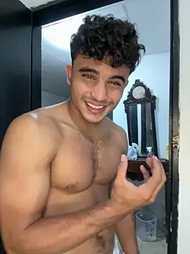 Mentriplex online show from 10/19/25, 01:39