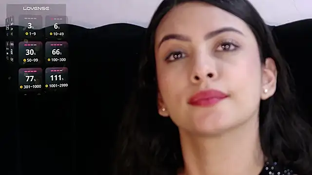 Snapshot of AspenRuss chatting on 01/25/25, 07:07 AspenRuss online show from 01/25/25, 07:07