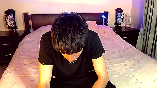 Snapshot of pipeynick chatting on 12/20/24, 10:54 pipeynick online show from 12/20/24, 10:54