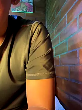 Snapshot of pipeynick chatting on 10/01/25, 01:55 pipeynick online show from 10/01/25, 01:55