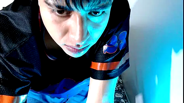 Snapshot of pipeynick chatting on 02/06/26, 12:37 pipeynick online show from 02/06/26, 12:37