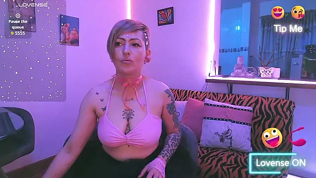 Maria fernandaxxx  online show from 11/04/25, 10:42