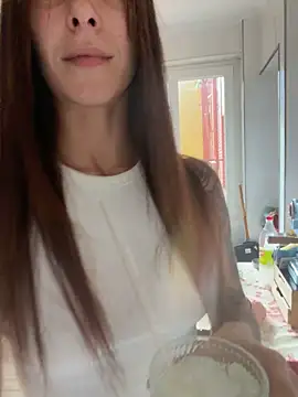 SOFIASWEETSECRETT online show from 06/19/26, 05:17