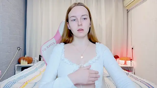 Wild  flowers online show from 11/24/25, 07:24