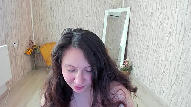 AishaRouhi online show from 02/05/25, 09:25