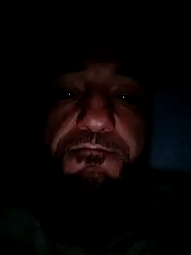 Snapshot of Reeeks69 chatting on 09/15/25, 01:27 Reeeks69 online show from 09/15/25, 01:27